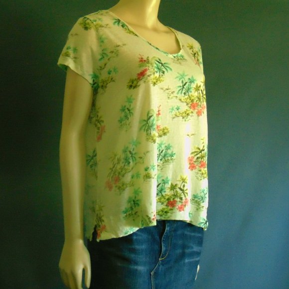 J. Jill love Linen Chartreuse Green Tropical Print T-Shirt L - Picture 2 of 7
